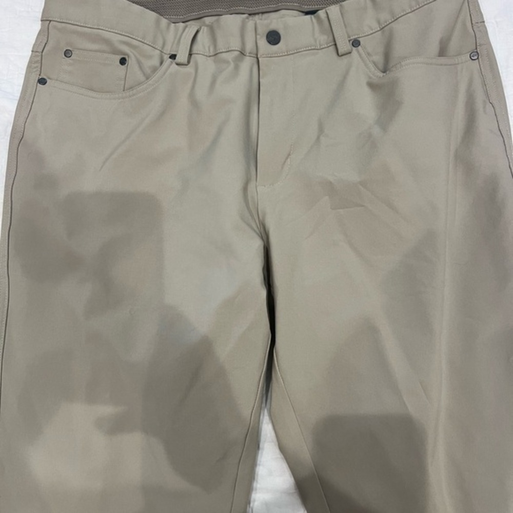 Greg Norman 5 pocket performance golf chinos 36x29